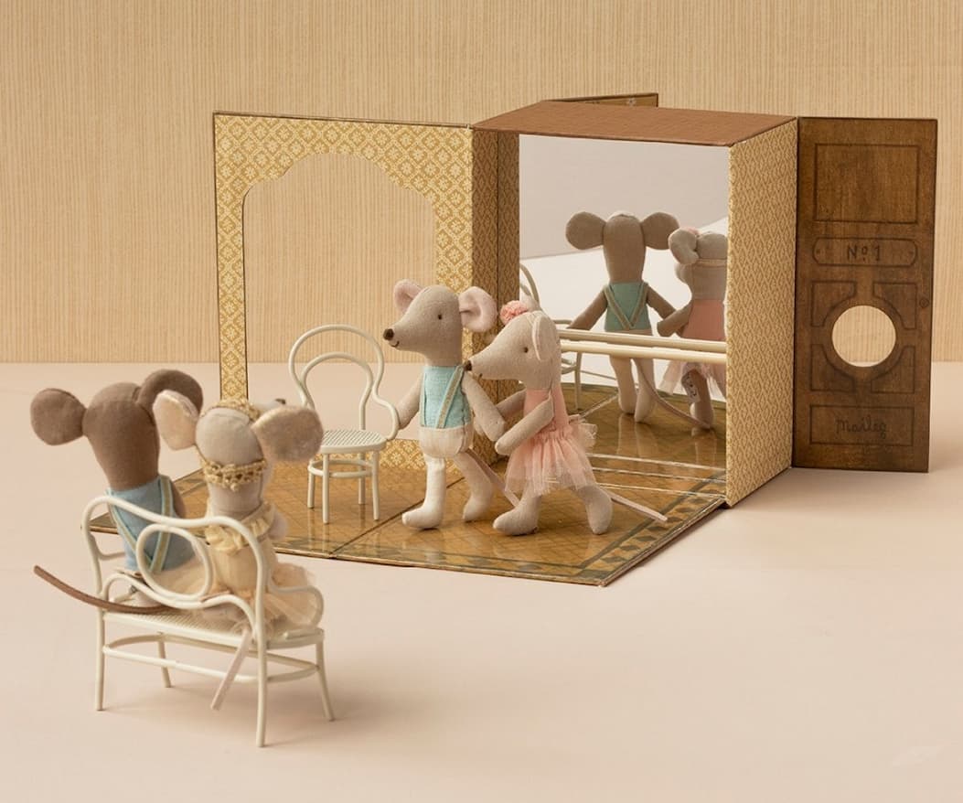 Maileg - Balletmuisjes in dansstudio - Kleine broer en zus.
