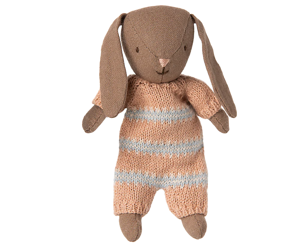 Maileg - Konijn micro bruin met magneethandjes - Dusty Rose. Verwacht oktober.