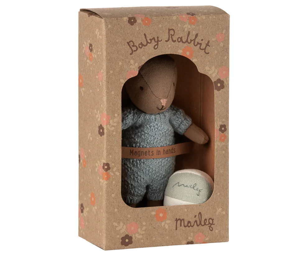 Maileg - Konijn met bal - Bruin / Blue.