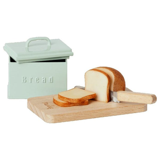 Maileg - Brooddoos met brood, snijplank en mes.