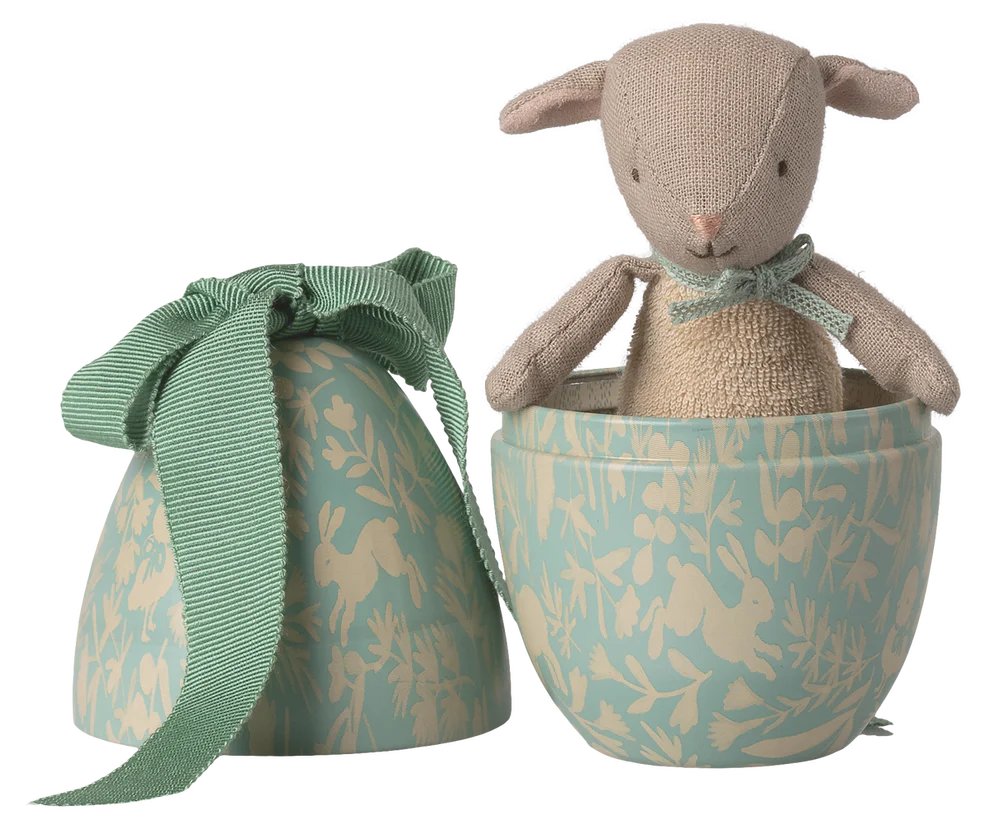 Maileg - Paasei met lammetje - Dusty Blue. Verwacht maart